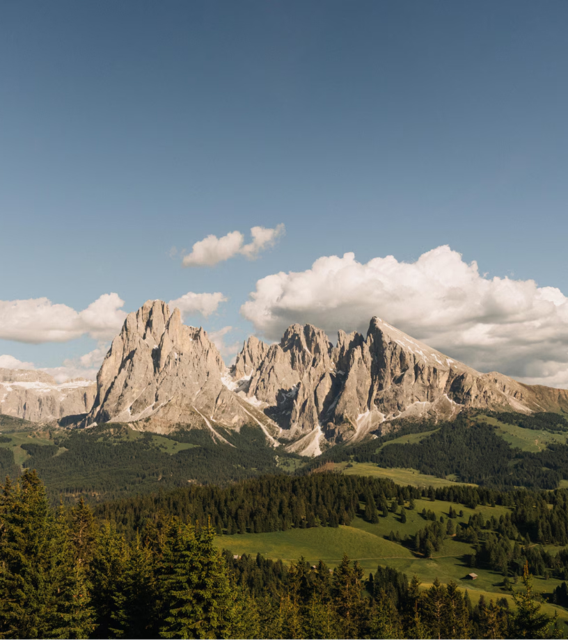 Dolomitas Entre Raquetas Montanas y lagos